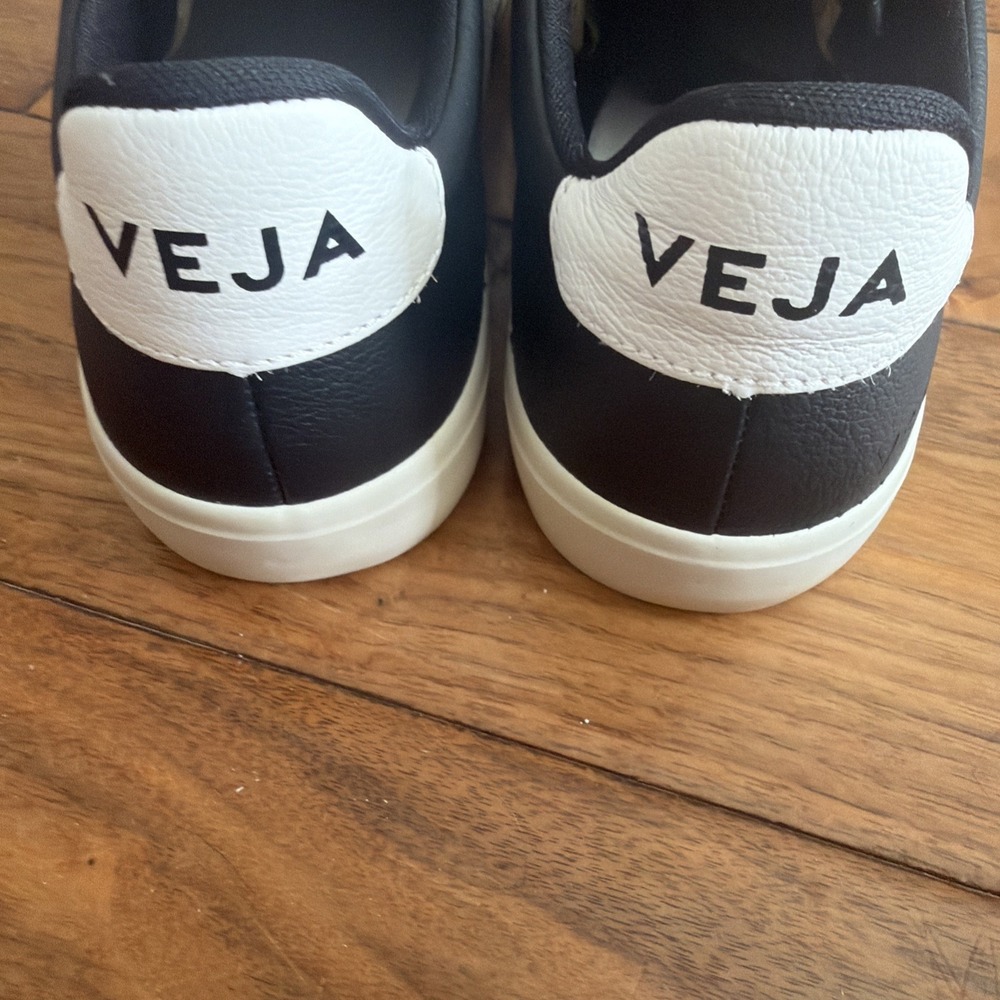 Veja Womens Black Sz 9 Mens 7 Campo Chrome Leather Lifestyle Sneakers NIB - Picture 6 of 7
